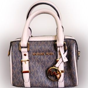 EUC Michael Kors Bedford Legacy Mini